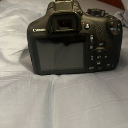 Canon EOS Rebel T6 Camera 