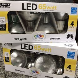 Light Bulbs LED  8 total