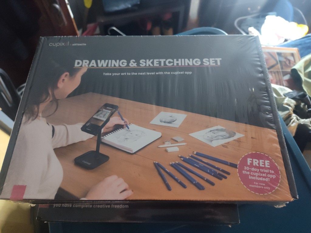 Cupixel x Artsmith Drawing & Sketching Set
