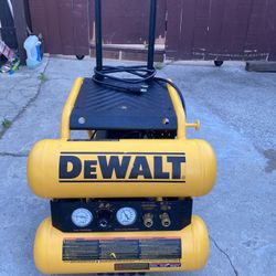 Dewalt Compressor 