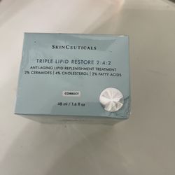 Sealed  Brand New  Triple Lipid Restore 