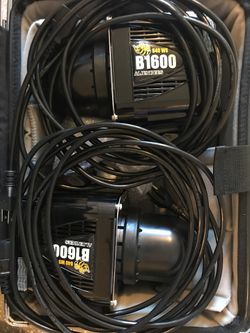 AlienBees Flash Strobe Lights + Soft Boxes + Light Stands