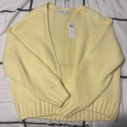 Butter yellow Hollister cardigan