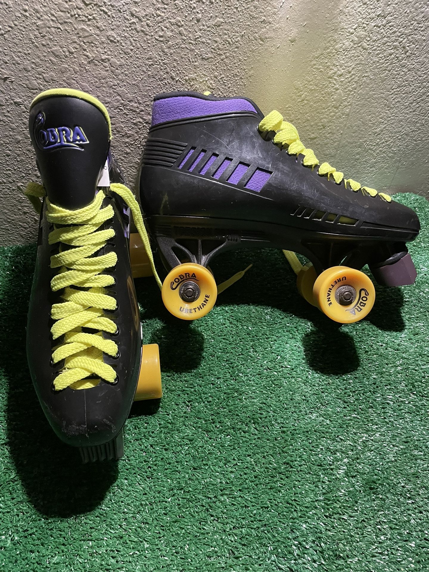 Cobra Roller Derby Skates