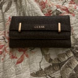 Guess Wallet 10$