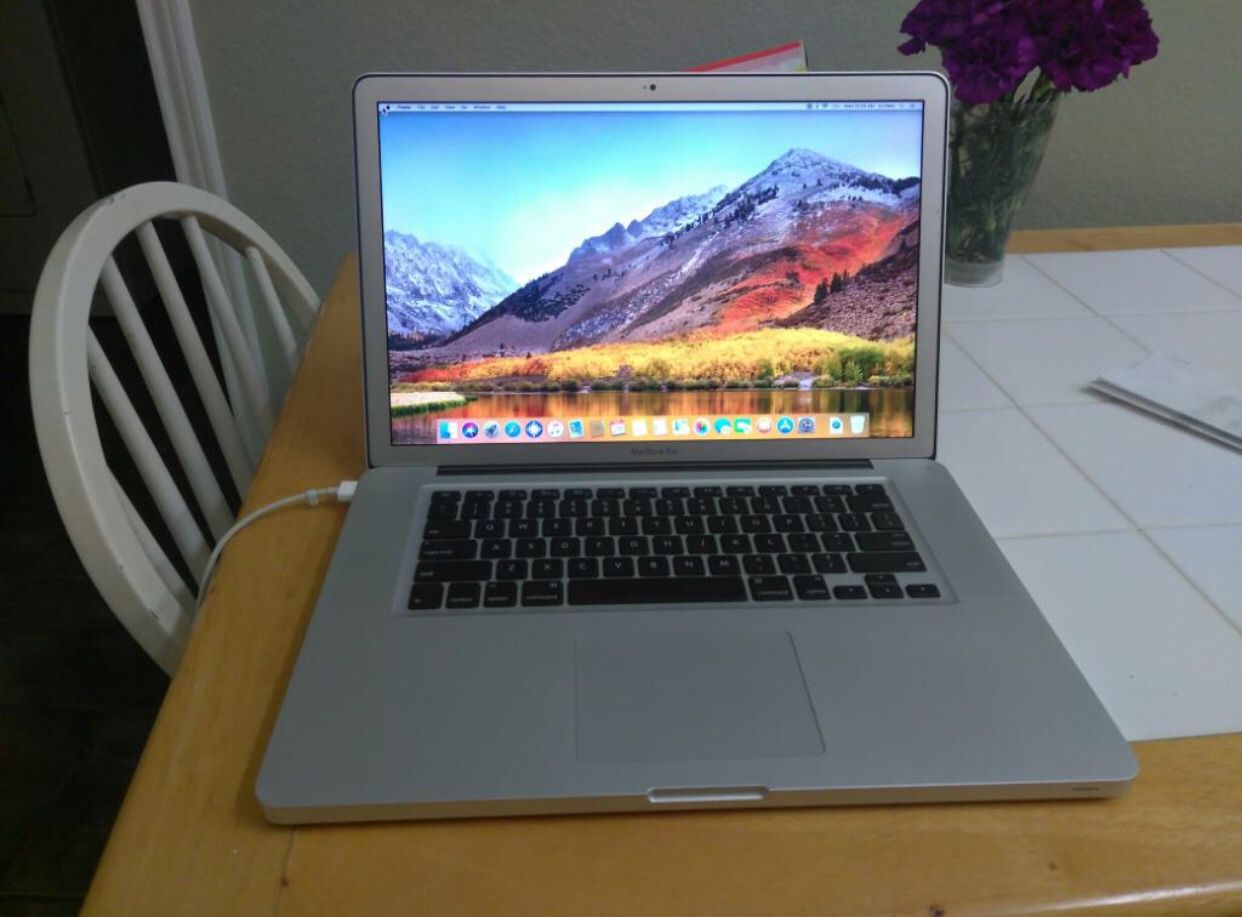 2011 MacBook Pro I7 16GB RAM
