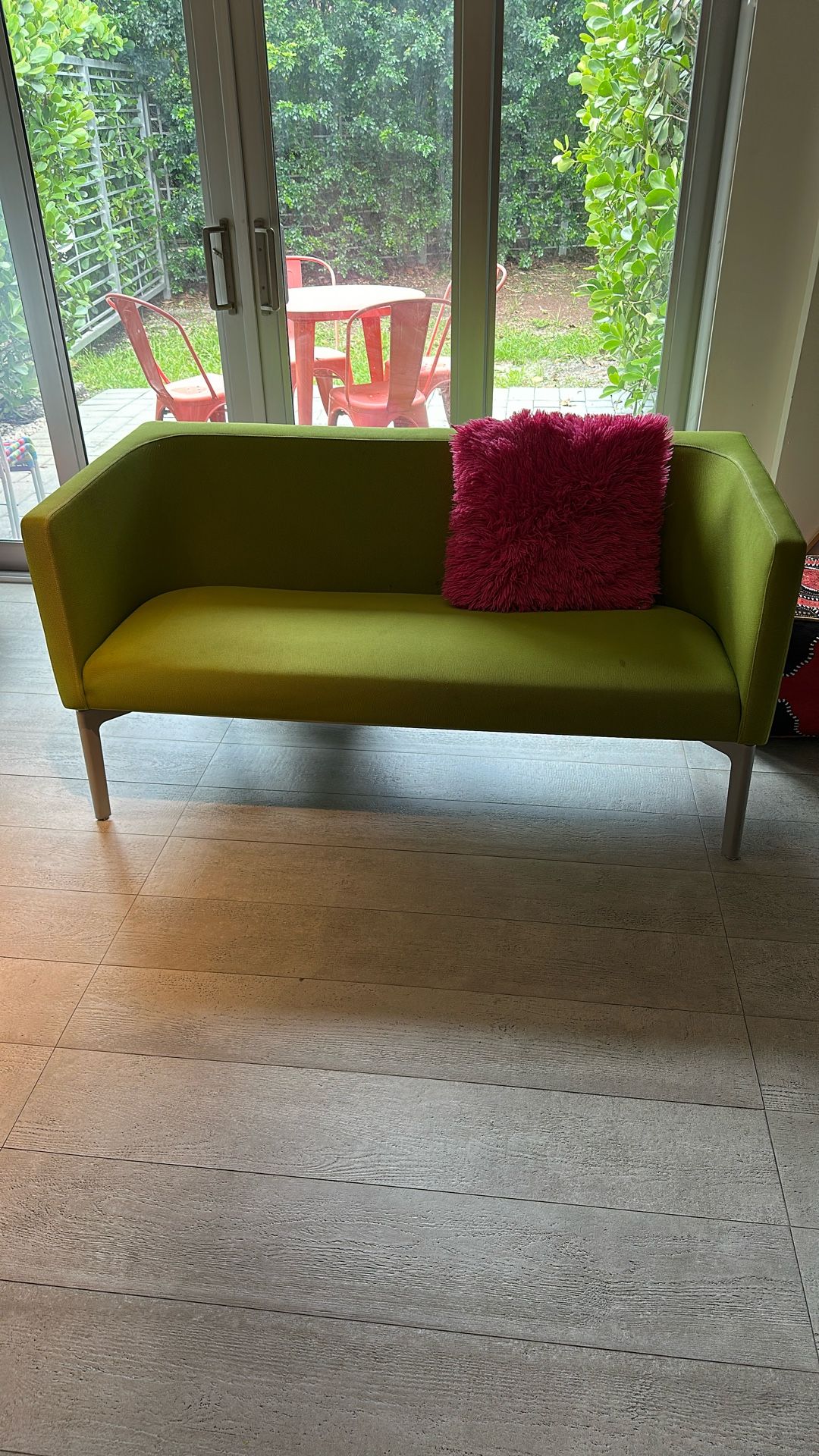Green Cute Sofa