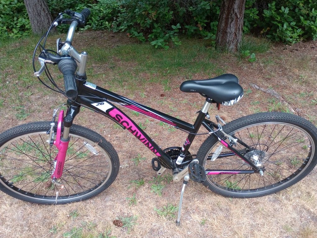 Schwinn Sidewinder 26 Like NEW