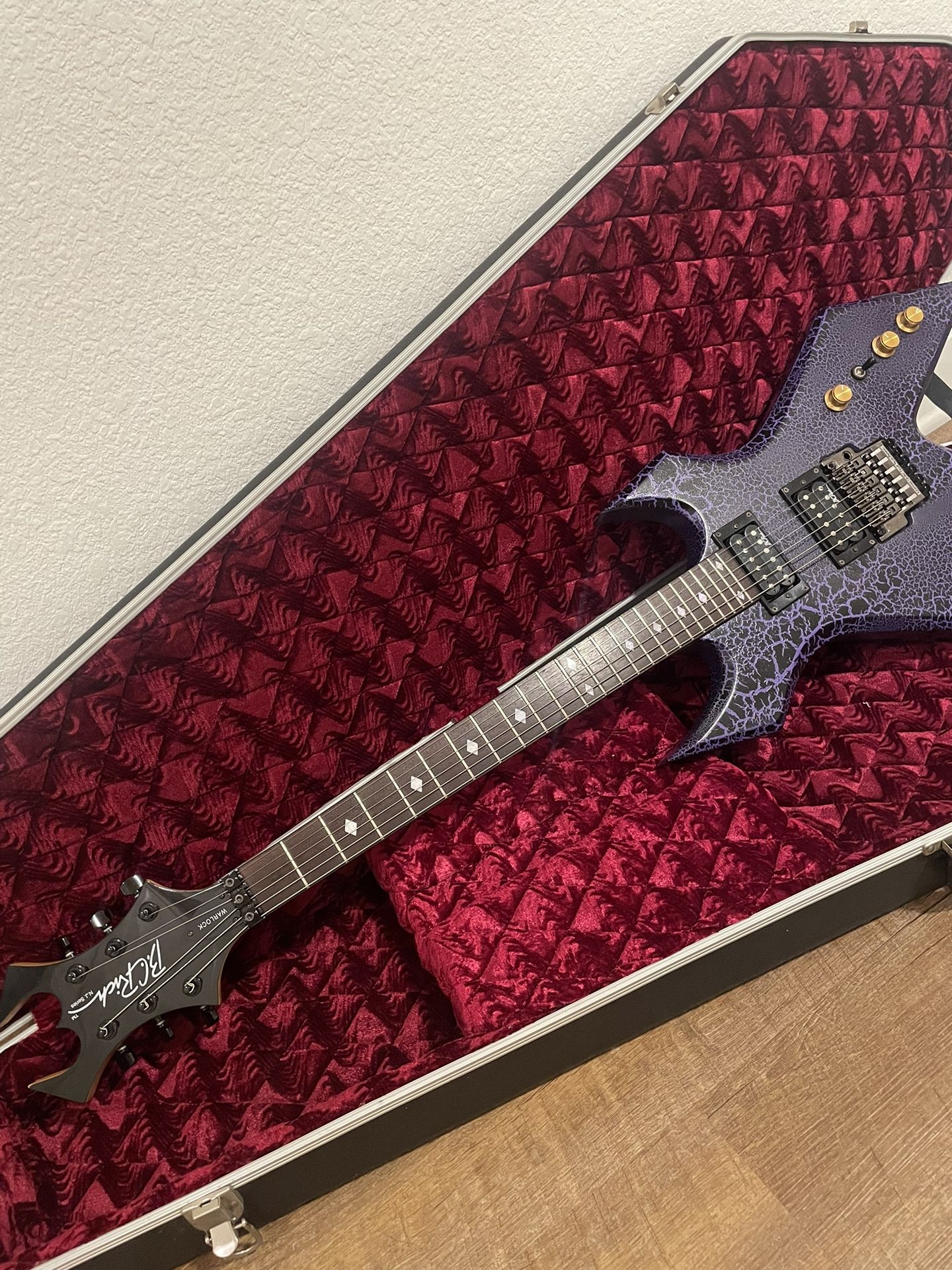 Bc Rich NJ Warlock Guitar With Case