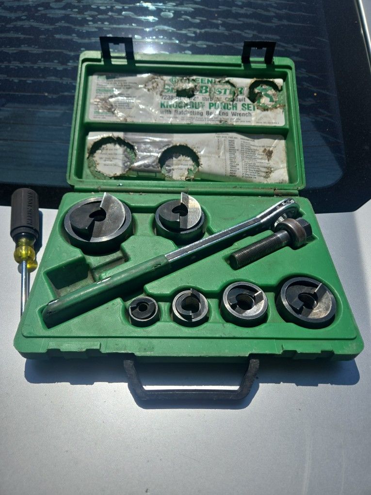 Knock Out Set. Missing Half Inch Threaded Shaft