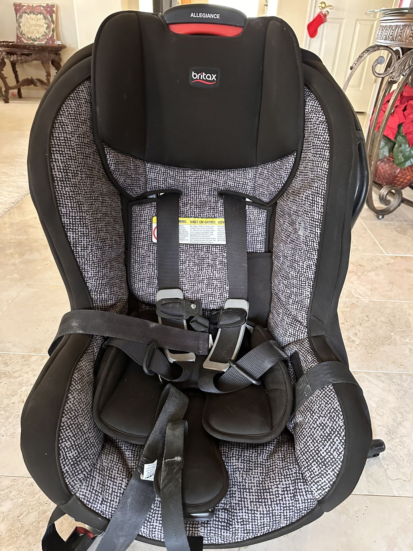 Baby /child Car Seat: Britax Allegiance 3 Stage convertible Car Seat