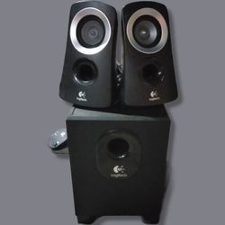 Logitech Z313 Multimedia Speaker System