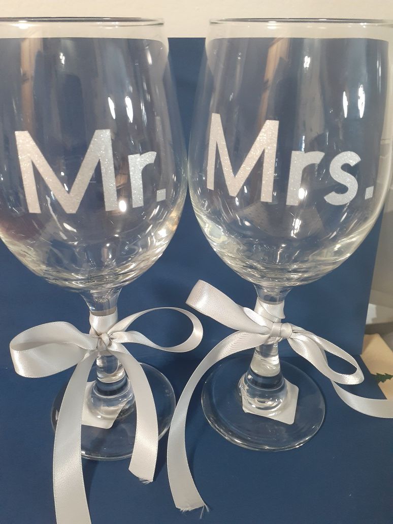 Mr and Mrs. Wine glass