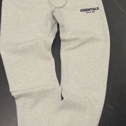 Ess Sweats