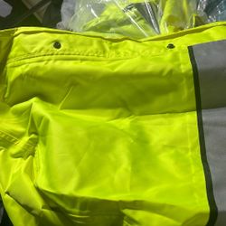 3xl long rain coat never worn  too big and missed return window