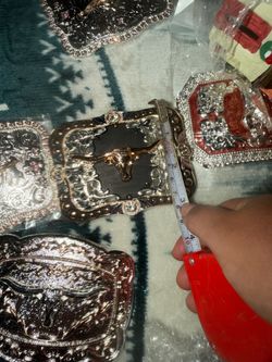 Hebillas  de diferentes estilos  buckles $25