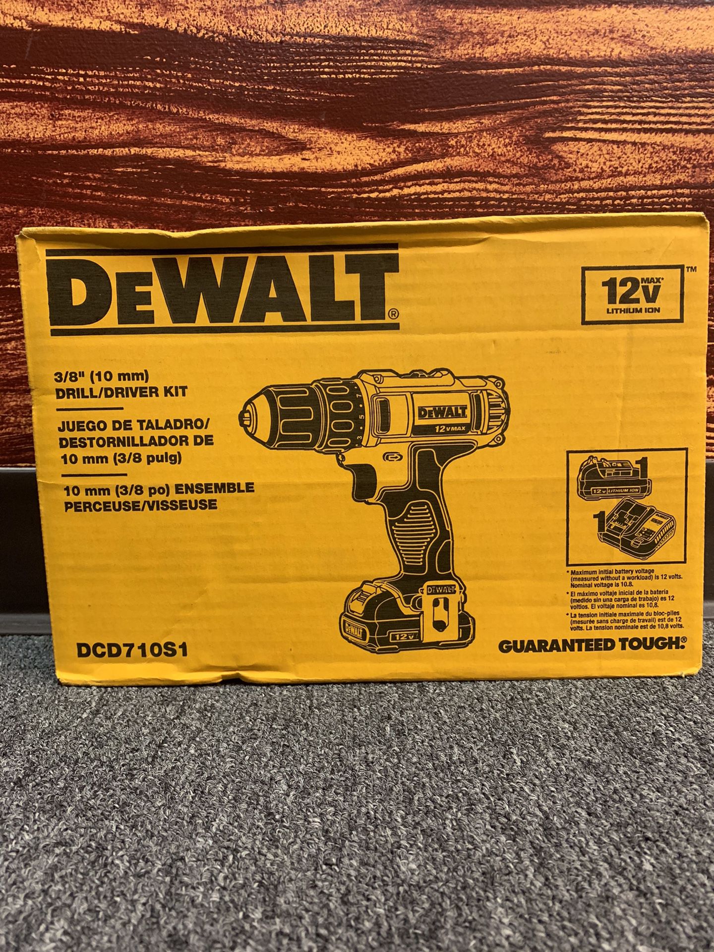 DeWalt DCD710S1 Drill/Driver Kit