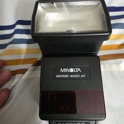 Minolta Camrea Flash