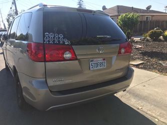 Toyota sienna 2006