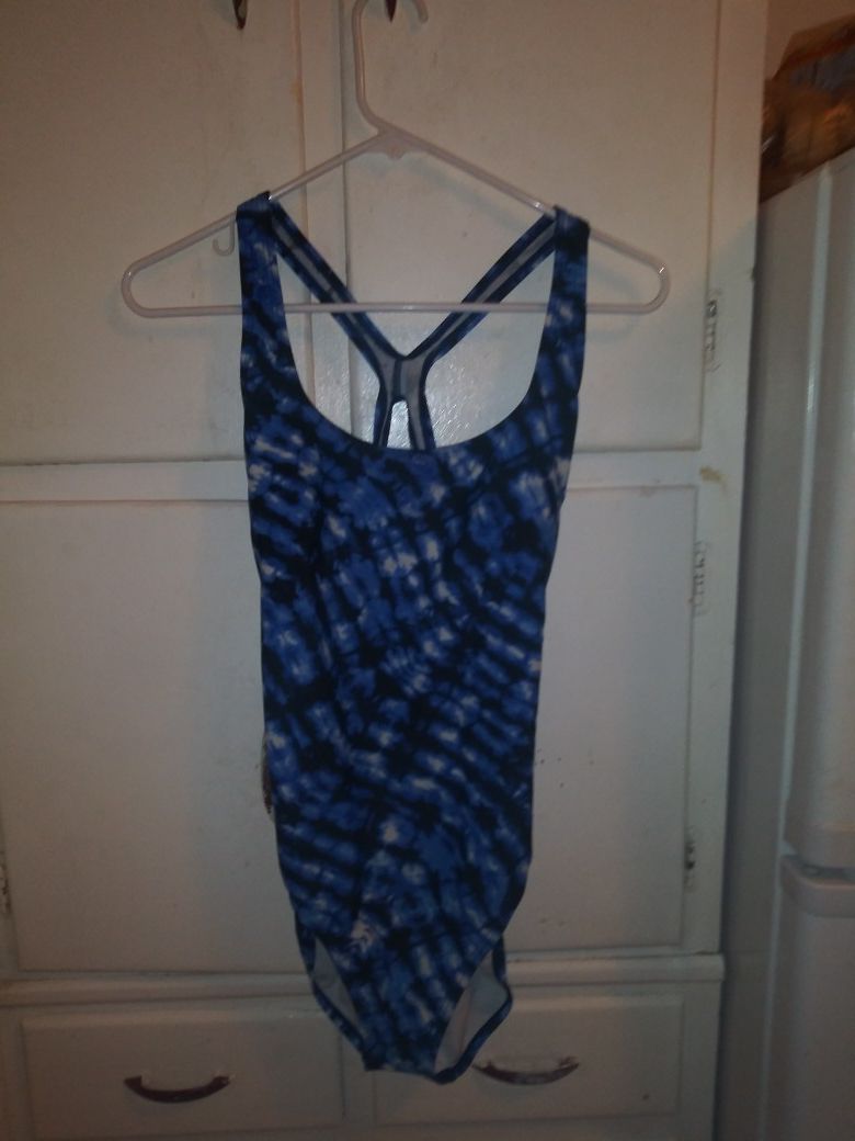 Women size 14 Speedo swimsuit more one time