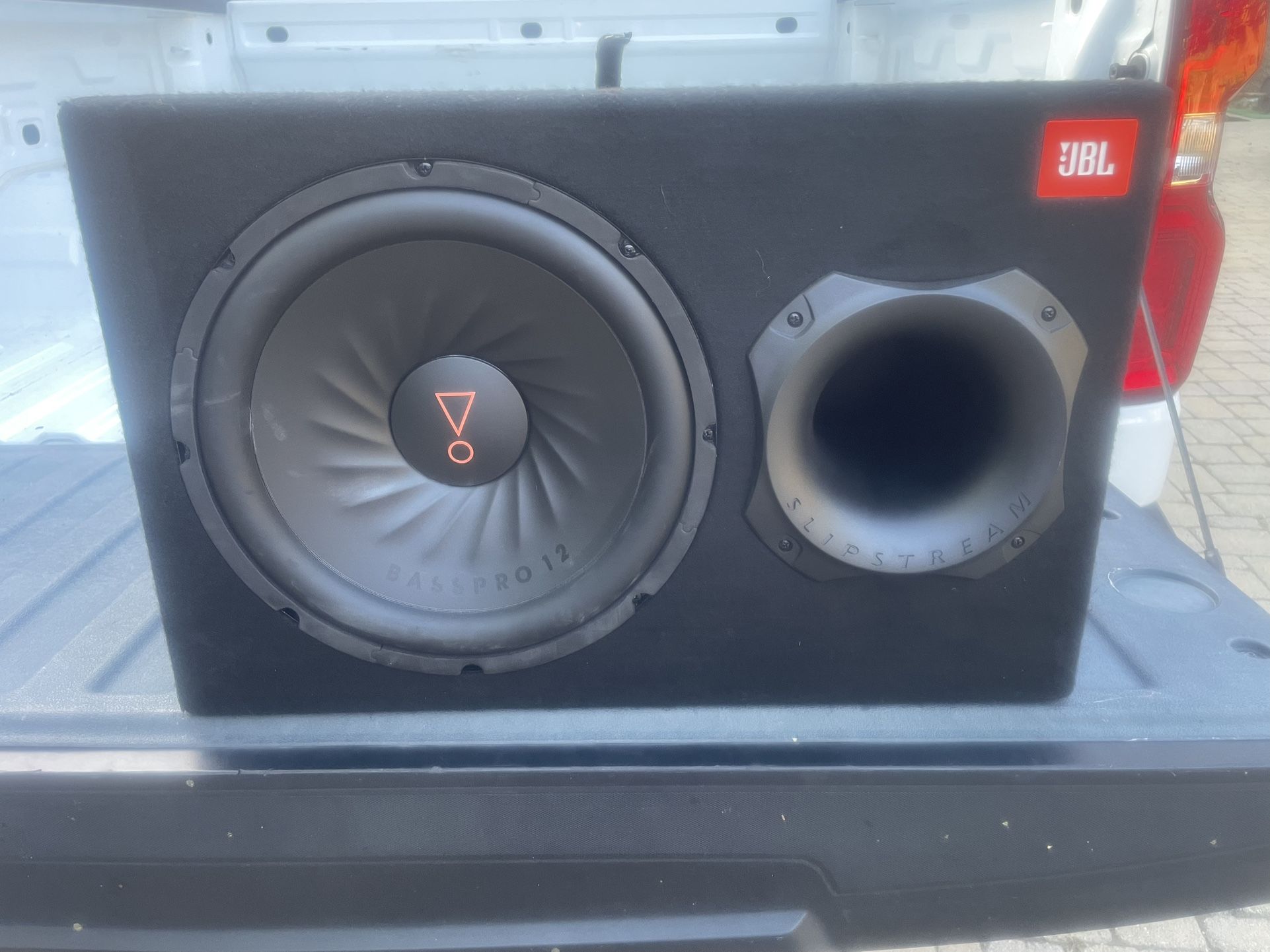 JBL Speaker With Amp