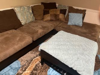 🔥 HUGE DEAL! Sectional + Ottoman + Grill — $75 TAKES ALL!