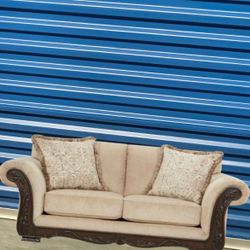 Immaculate - Victorian Style Sofa