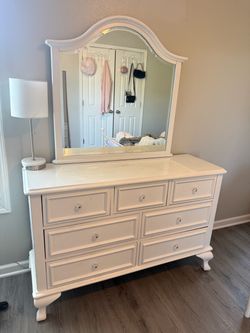 White Dresser