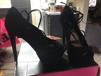 Heels size 8