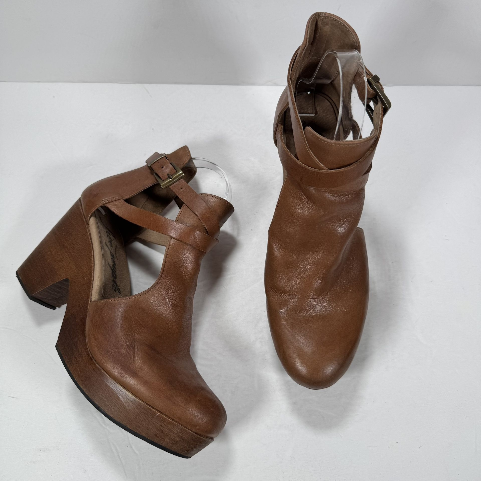 Free People Cedar Brown Leather Wooden Heeled Clog Women Size 9.5