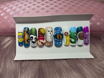 Custom Press Ons