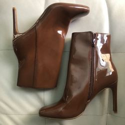 Ladies Boots 