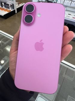 iPhone 16 128