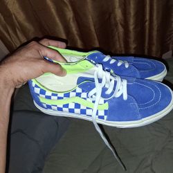 vans size 10.5 shoes 50 dollar each 