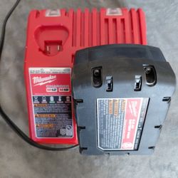 Milwaukee Charger And M18 Battery 