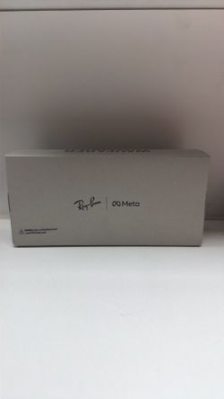 Ray-Ban Meta Wayfarer Smart Glasses