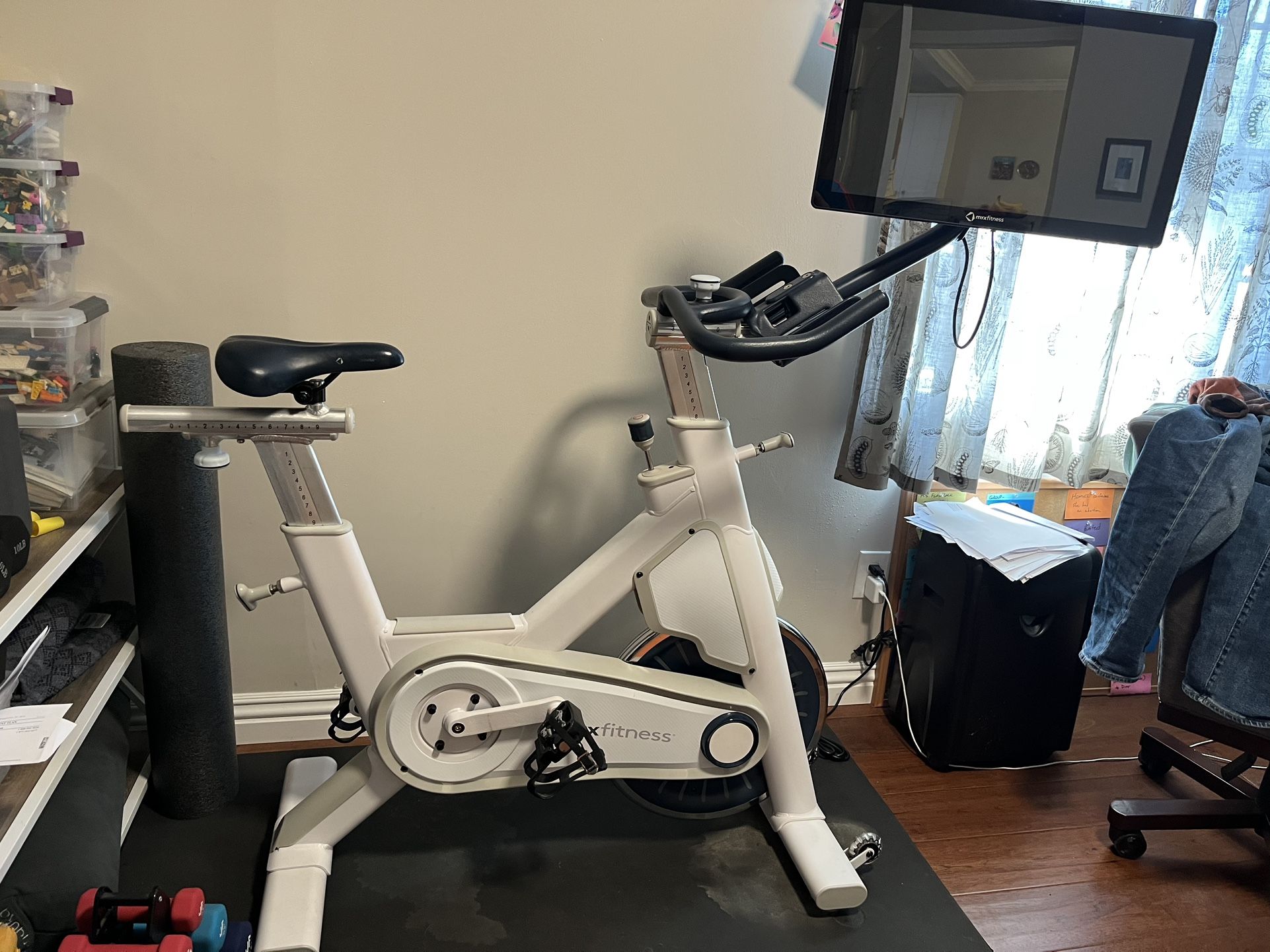 Spin Bike Myx Bike And Beachbody Myx Plus In-Home Fitness System