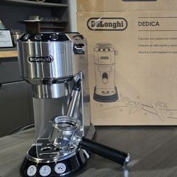 Delonghi EXPRESSO Machine