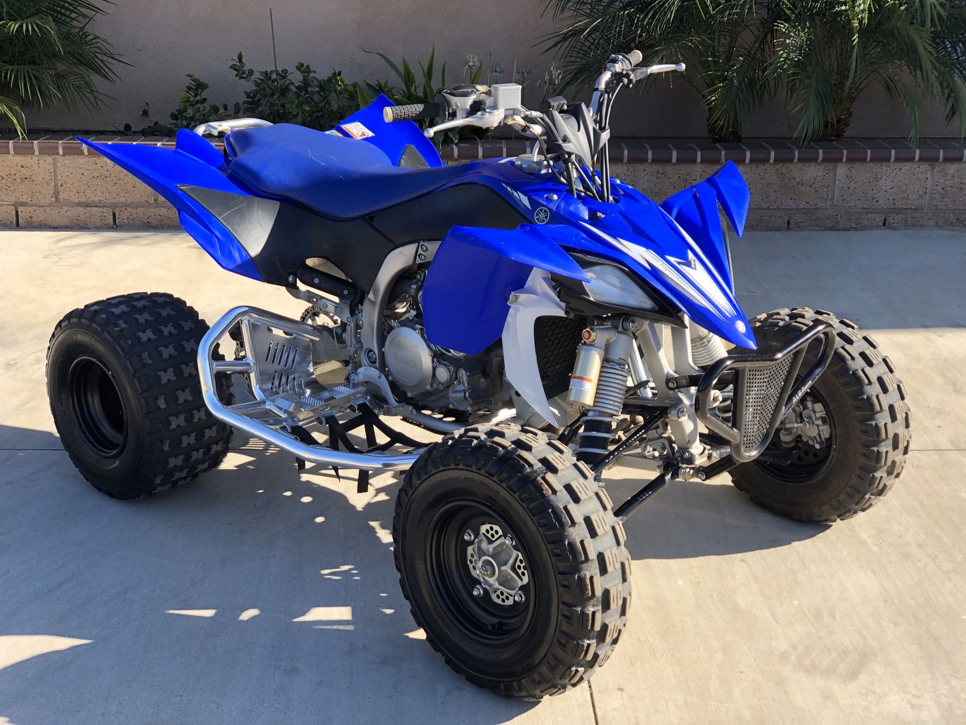 2009 Yamaha yfz 450r fuel injected for Sale in Riverside, CA OfferUp