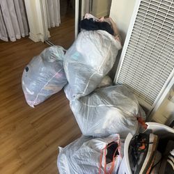 Clothes 