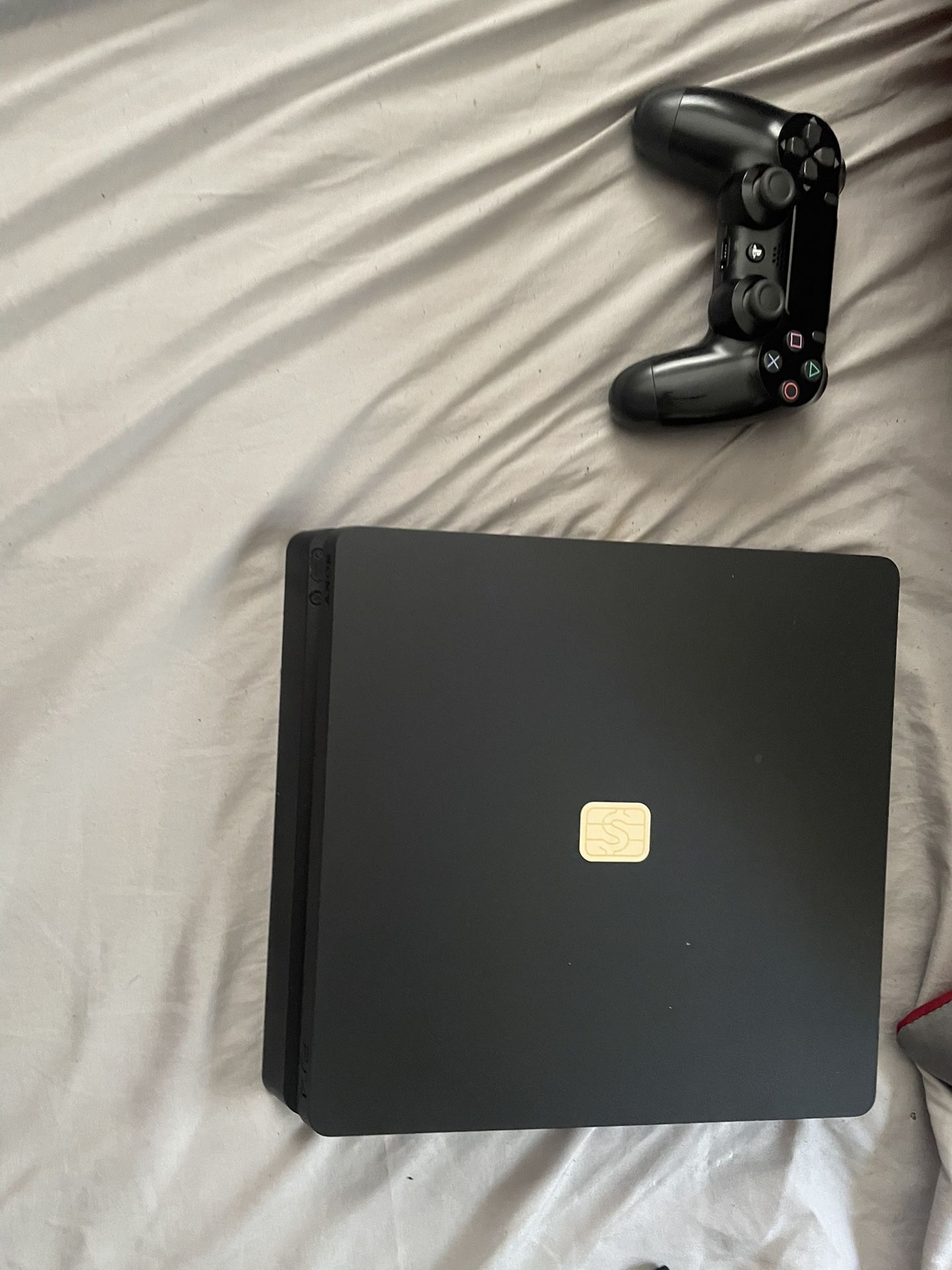 PS4 Slime 1tb With Controller