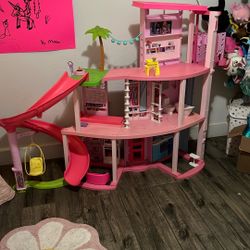 Barbie Dream House