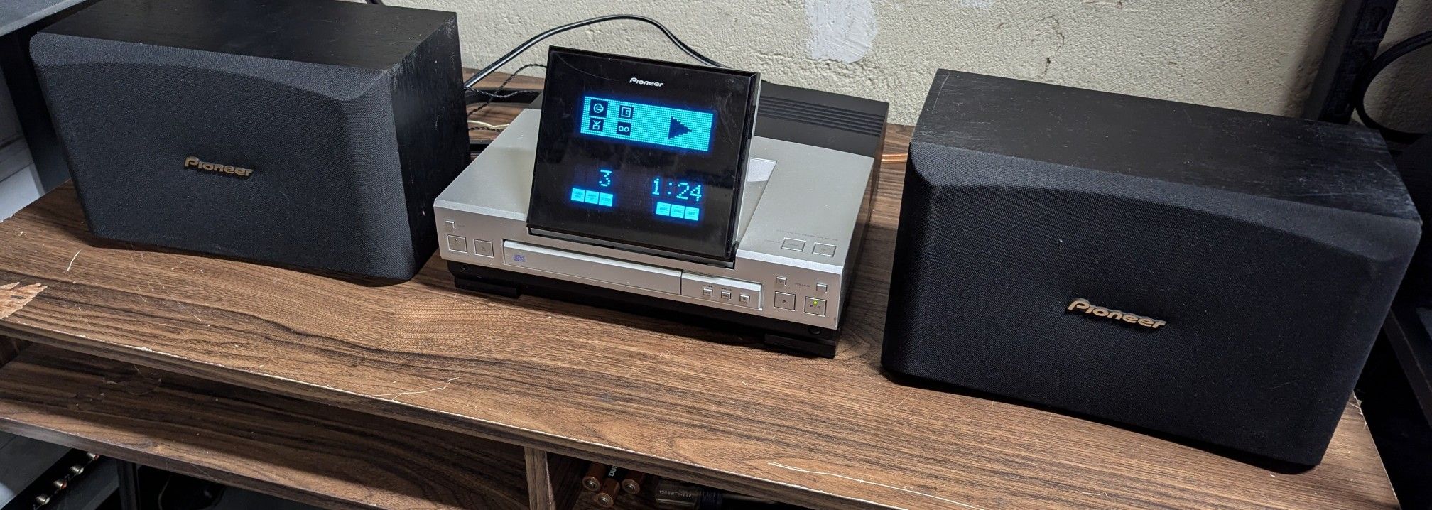 Pioneer XC L5 Stereo CD Player Receiver Mini Vintage System