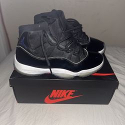 Jordan 11 Space Jams 