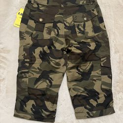 Army Capri Pants