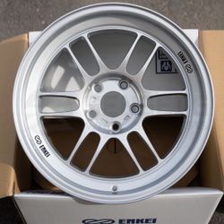 Enkei RPF1RS / 17x9 +12 / 5x114.3 / F1 Silver (S)