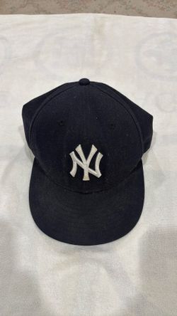 New York Yankees hat