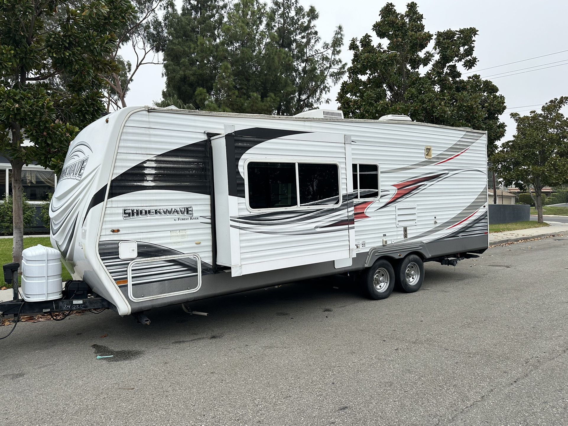 2012 Forest river Shockwave