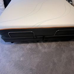 Temperpedic King Size Mattress And Base 