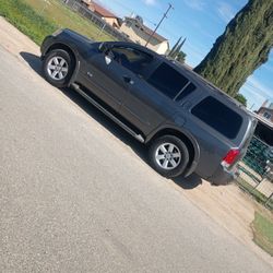 2008 Nissan Armada 